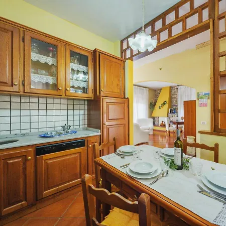 Nyaraló Bataba By Interhome