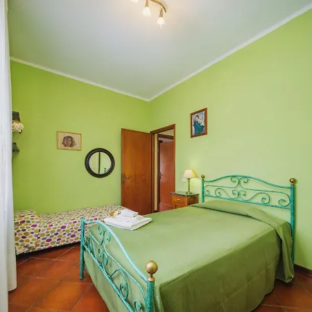 Nyaraló Bataba By Interhome Vetriano
